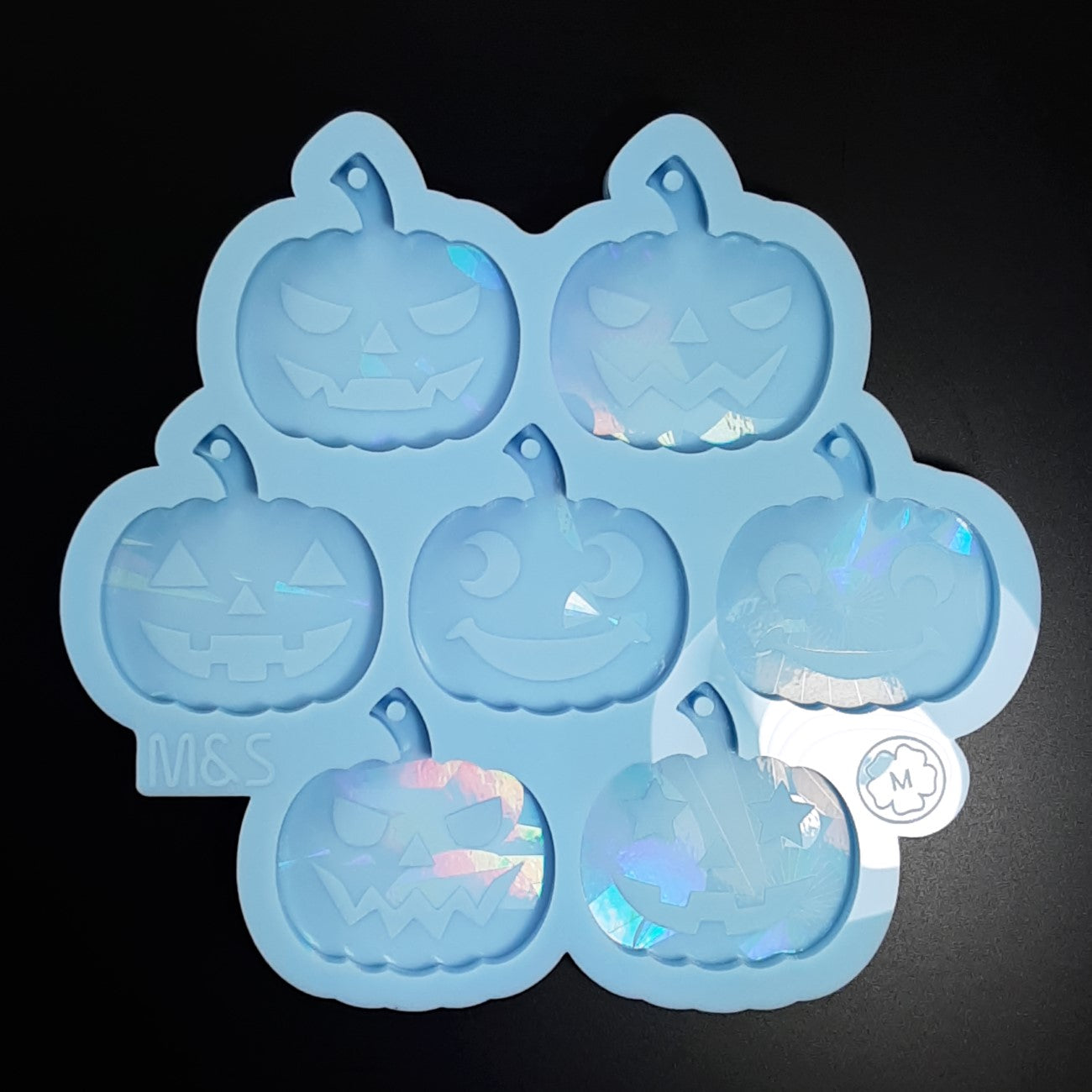 Holographic Halloween Pumpkin keychains - 7 pcs