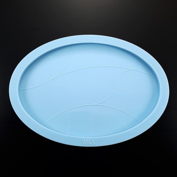 Large Oval tray 'Graceful lines'