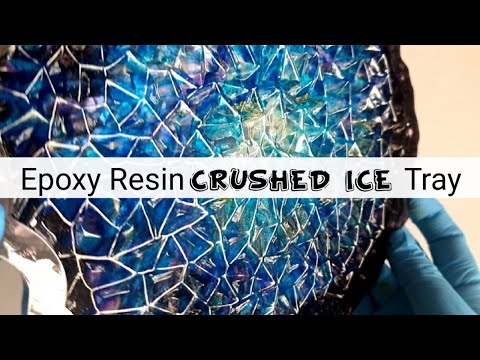 Crushed Ice Geode tray with raised edge (XL)